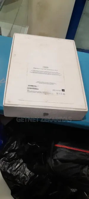 New Apple iPad Pro 11 (2021) 128 GB Silver