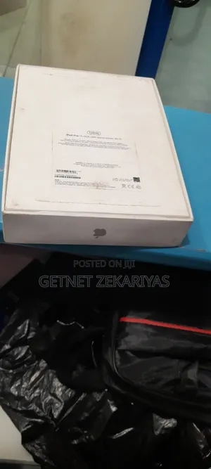 New Apple iPad Pro 11 (2021) 128 GB Silver