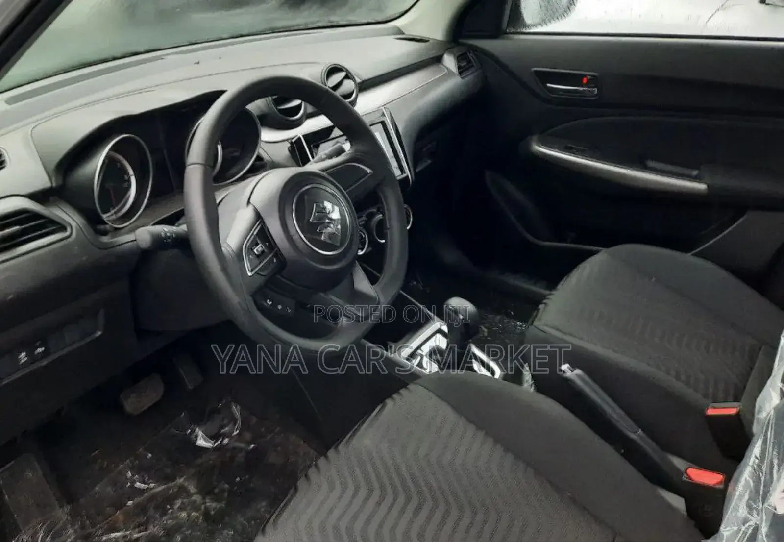 New Suzuki Swift 2023 White