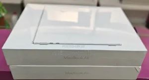 Photo - New Laptop Apple MacBook Air 2022 M2 8GB Apple M2 SSD 256GB