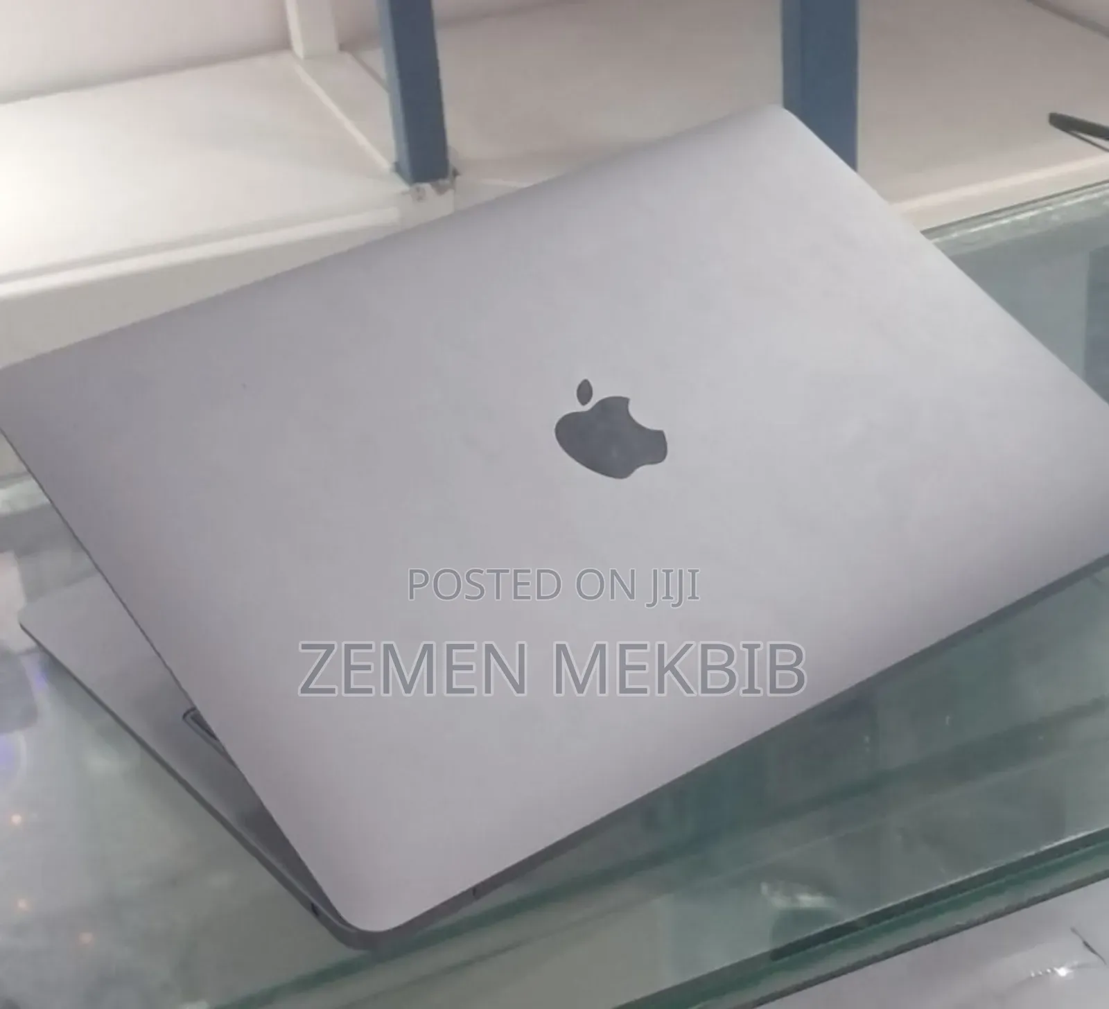 New Laptop Apple MacBook Air 2019 16GB Intel Core I5 SSD 512GB