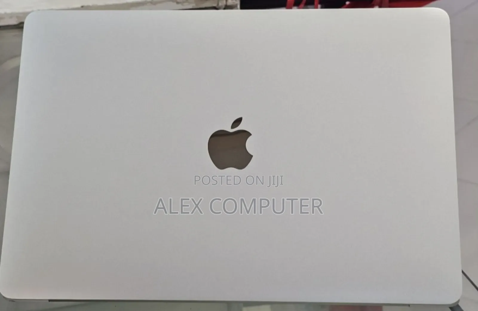 New Laptop Apple MacBook Air 2020 M1 8GB Apple M1 SSD 256GB