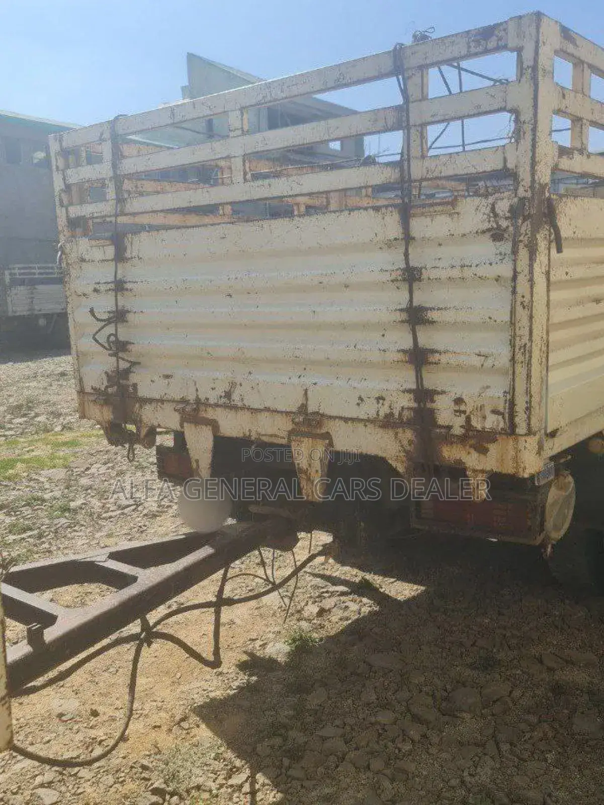 Iveco ባላቶኒ ከነተሳቢው
•2017
•88 ሽ ታርጋ
•26 ሽ ታርጋ ተሳቢ
•350,000 Km