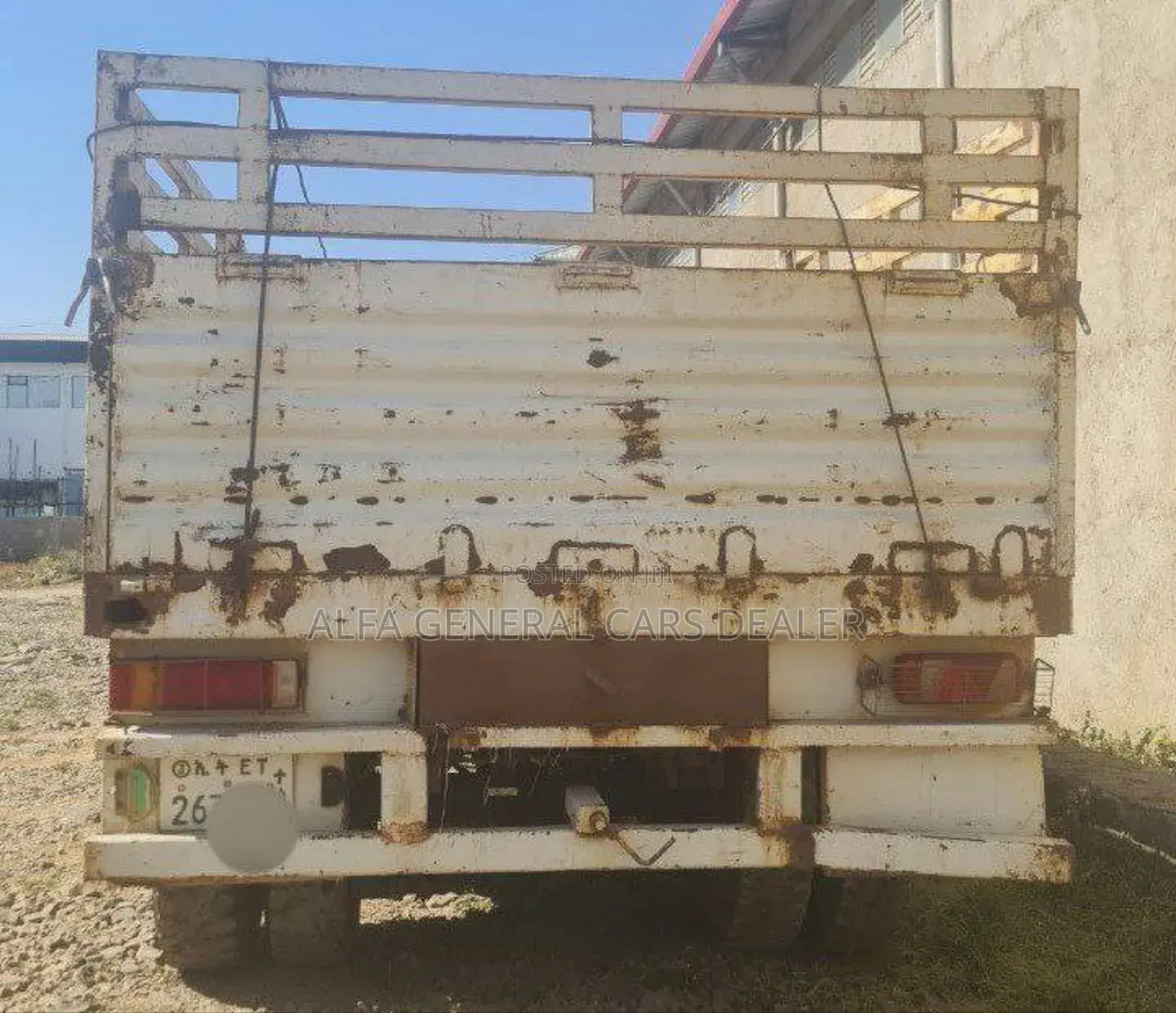 Iveco ባላቶኒ ከነተሳቢው
•2017
•88 ሽ ታርጋ
•26 ሽ ታርጋ ተሳቢ
•350,000 Km