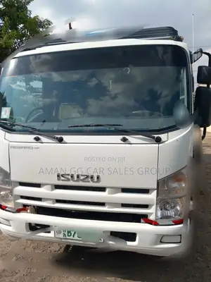 Photo - Isuzu. Oboma. 2022