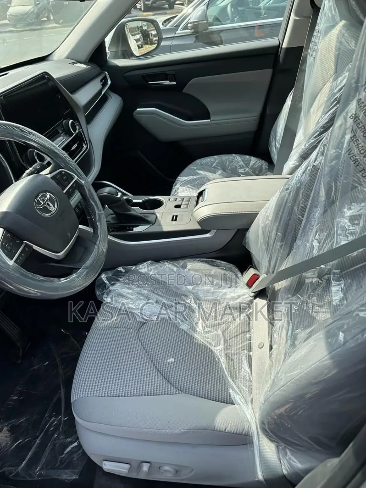 New Toyota Highlander Limited FWD 2023 White