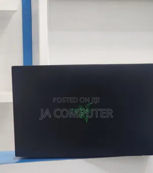 New Laptop Razer Blade 32GB Intel Core I7 SSD 1T