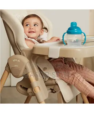 Adjustable Highchair / የልጆች ጠረቤዛ ና ወንበር በ አንድ ላይ