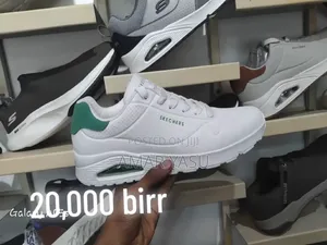 Skechers and Cat Original Shose