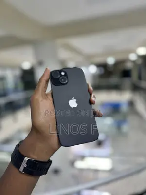 Photo - Apple iPhone 15 128 GB Black