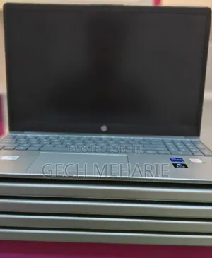 New Laptop HP Stream Notebook 8GB Intel Core I3 SSD 1T