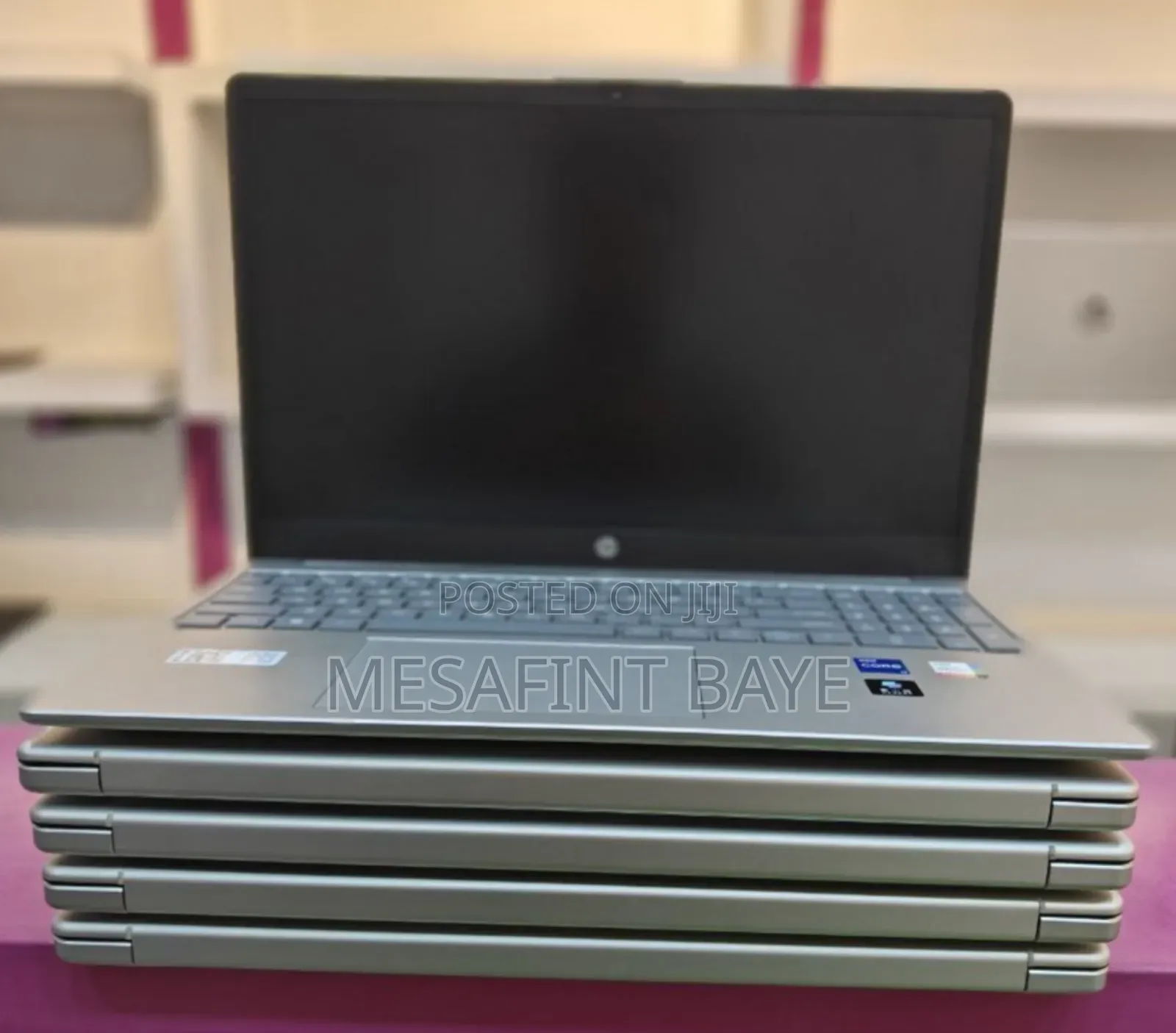 New Laptop HP Stream Notebook 8GB Intel Core I3 SSD 1T