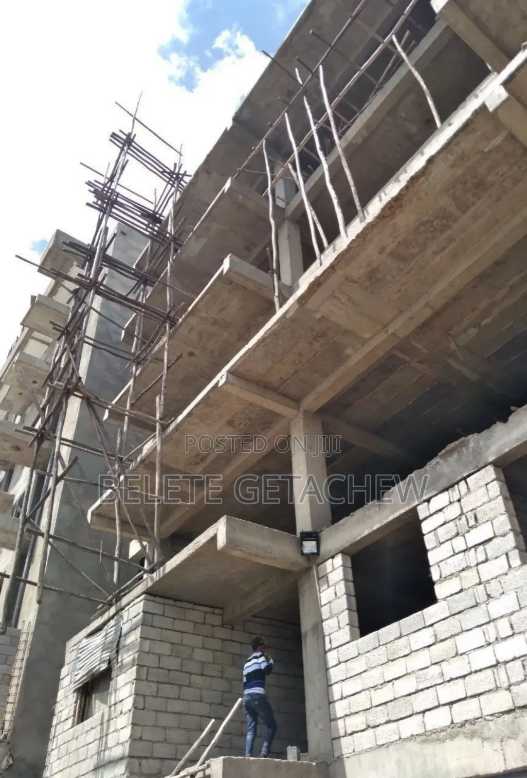 Gedera, B+G+8 Under Construction Building for Sale .1000sqm