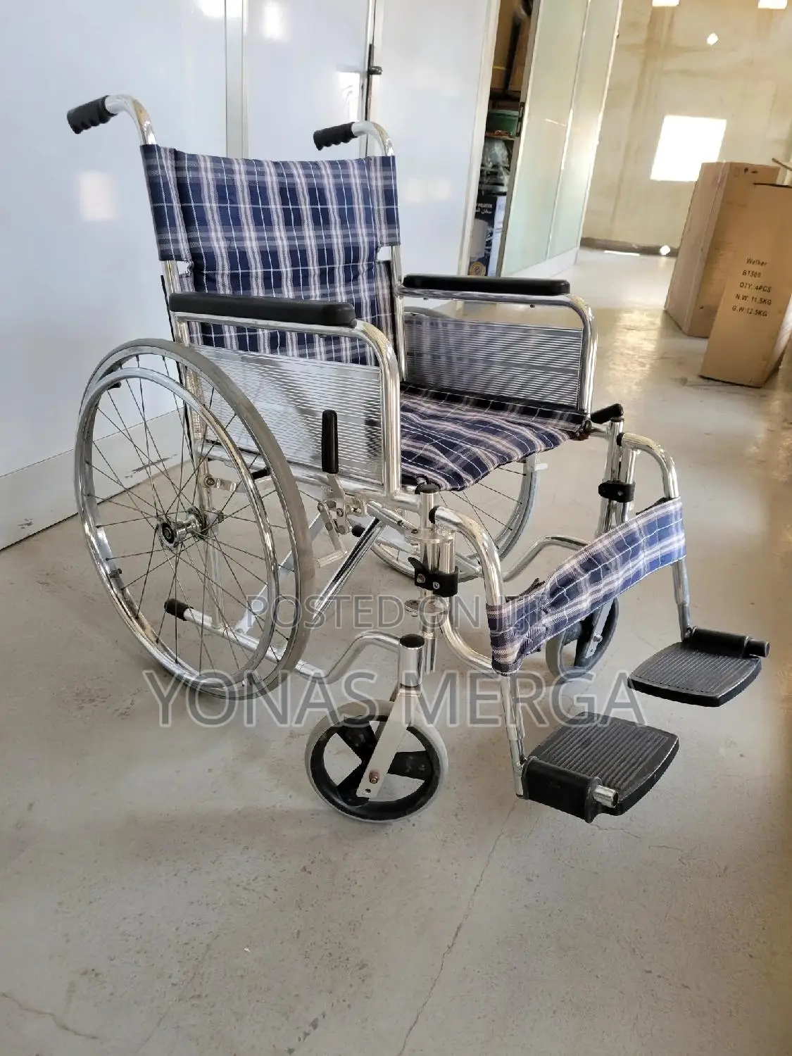 Wheelchair~Steel Wheelchair With Solid Tyre₩0quick Fold