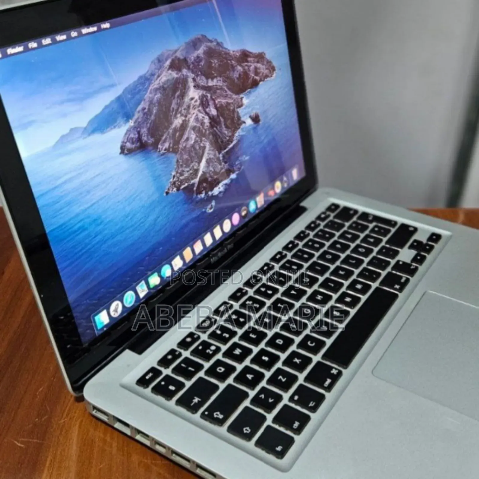 New Laptop Apple MacBook Pro 2012 8GB Intel Core I5 SSD 320GB