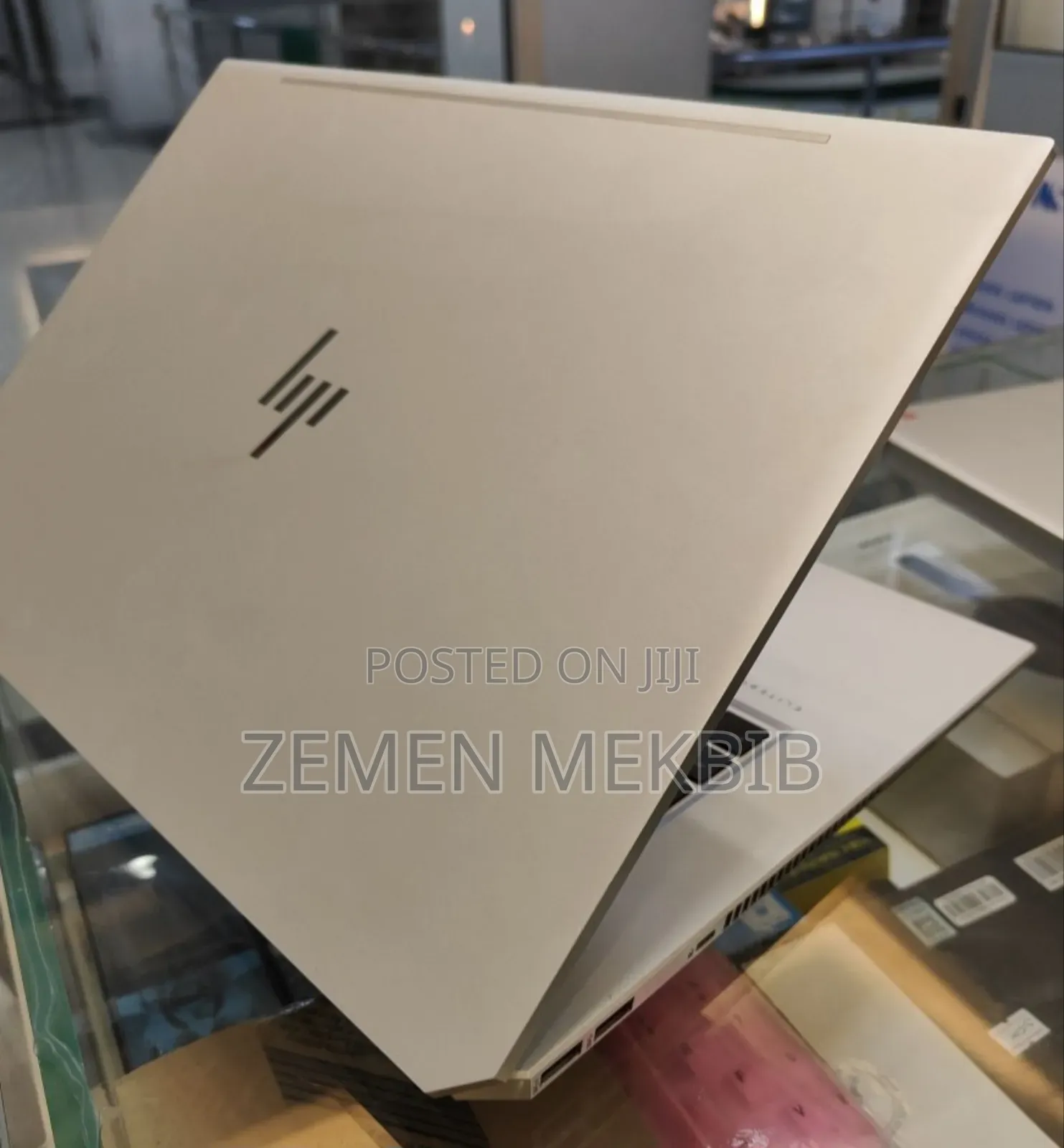 New Laptop HP 8GB Intel Core I7 SSD 512GB