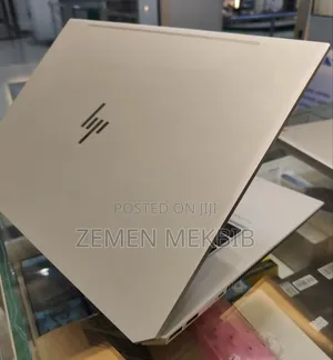 New Laptop HP 8GB Intel Core I7 SSD 512GB