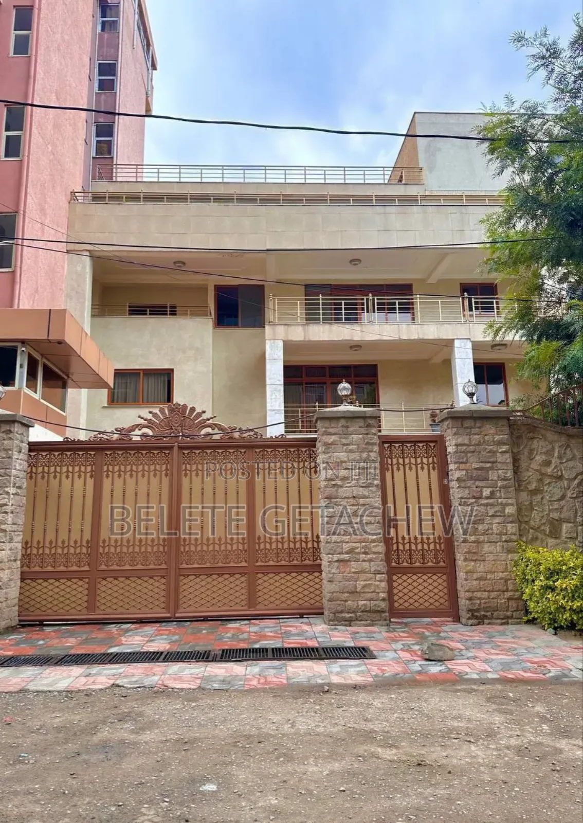 10bdrm House in Bole Atlas , G+2 for sale