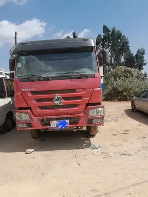 Photo - አስቸኳይ ለሽያጭ የቀረበ ሲኖ ገልባጭ ሞድል 2024 ታርጋ A32* ኣዲስ መኪና