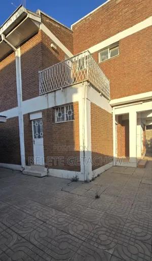 5bdrm House in Ayat Zone, G+1 House, Bole for sale