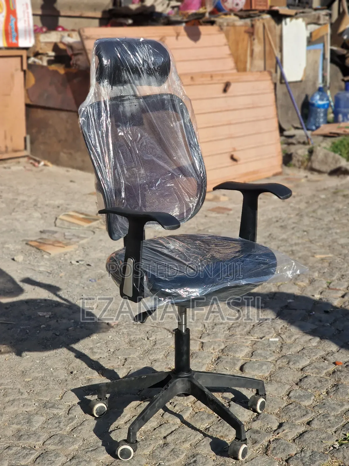 Office Chair(Almost New)