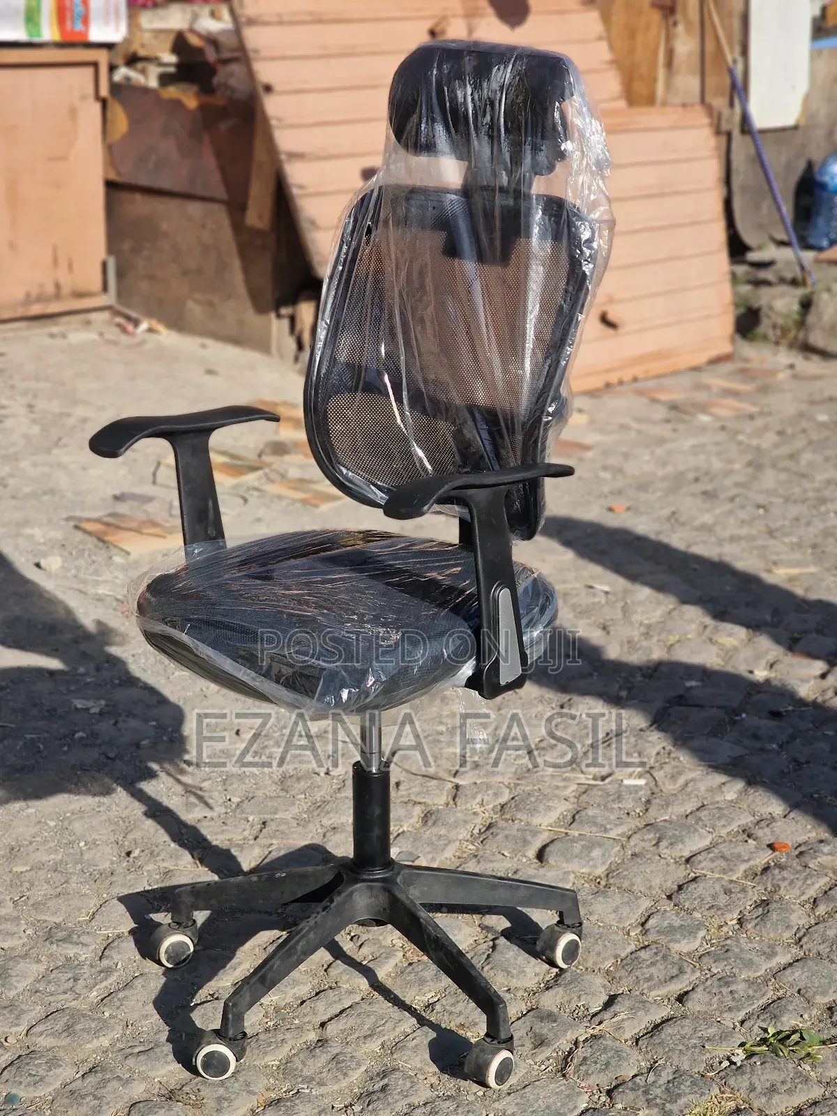Office Chair(Almost New)