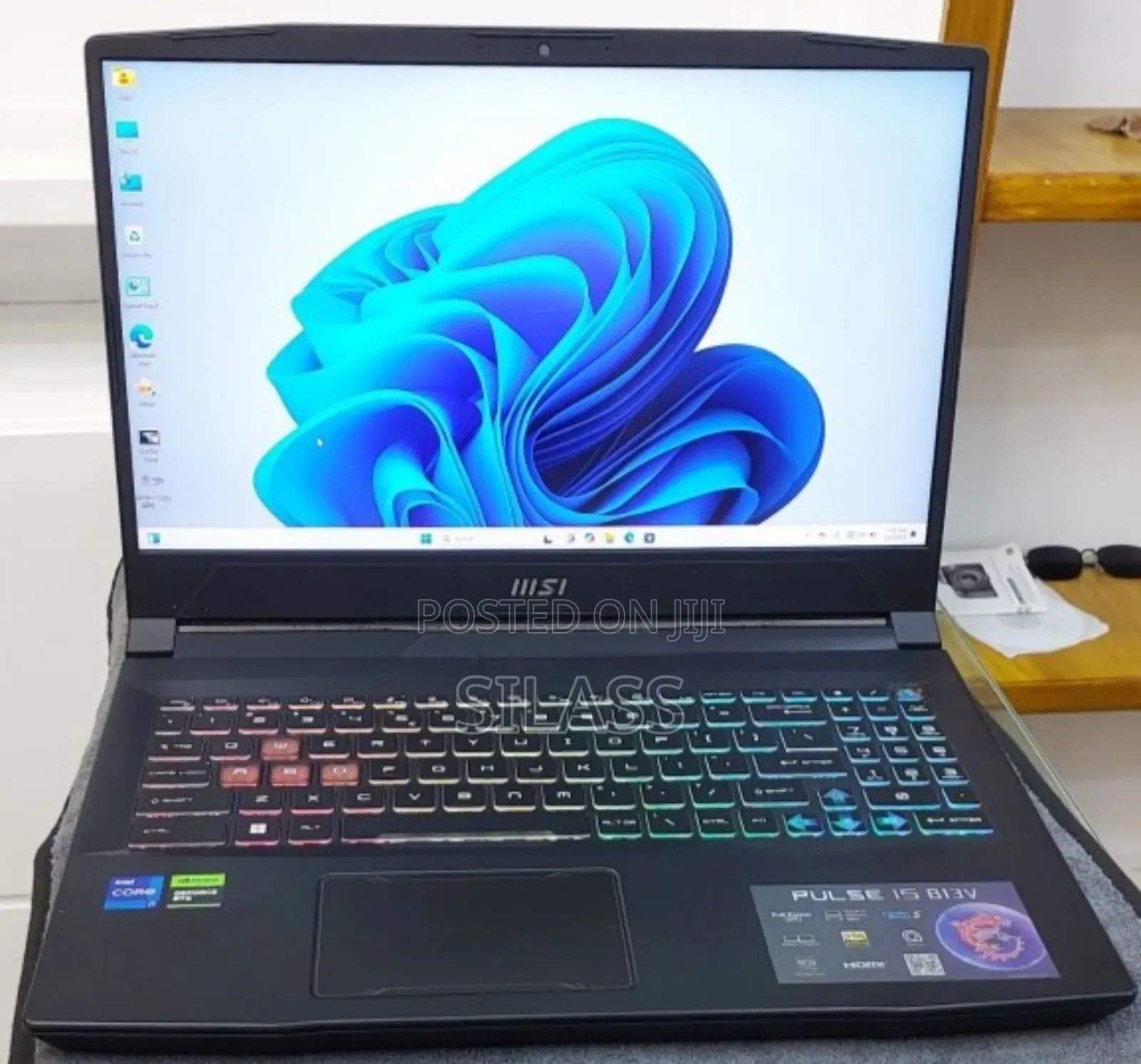 New Laptop MSI Pulse GL66 16GB Intel Core I7 SSD 1T