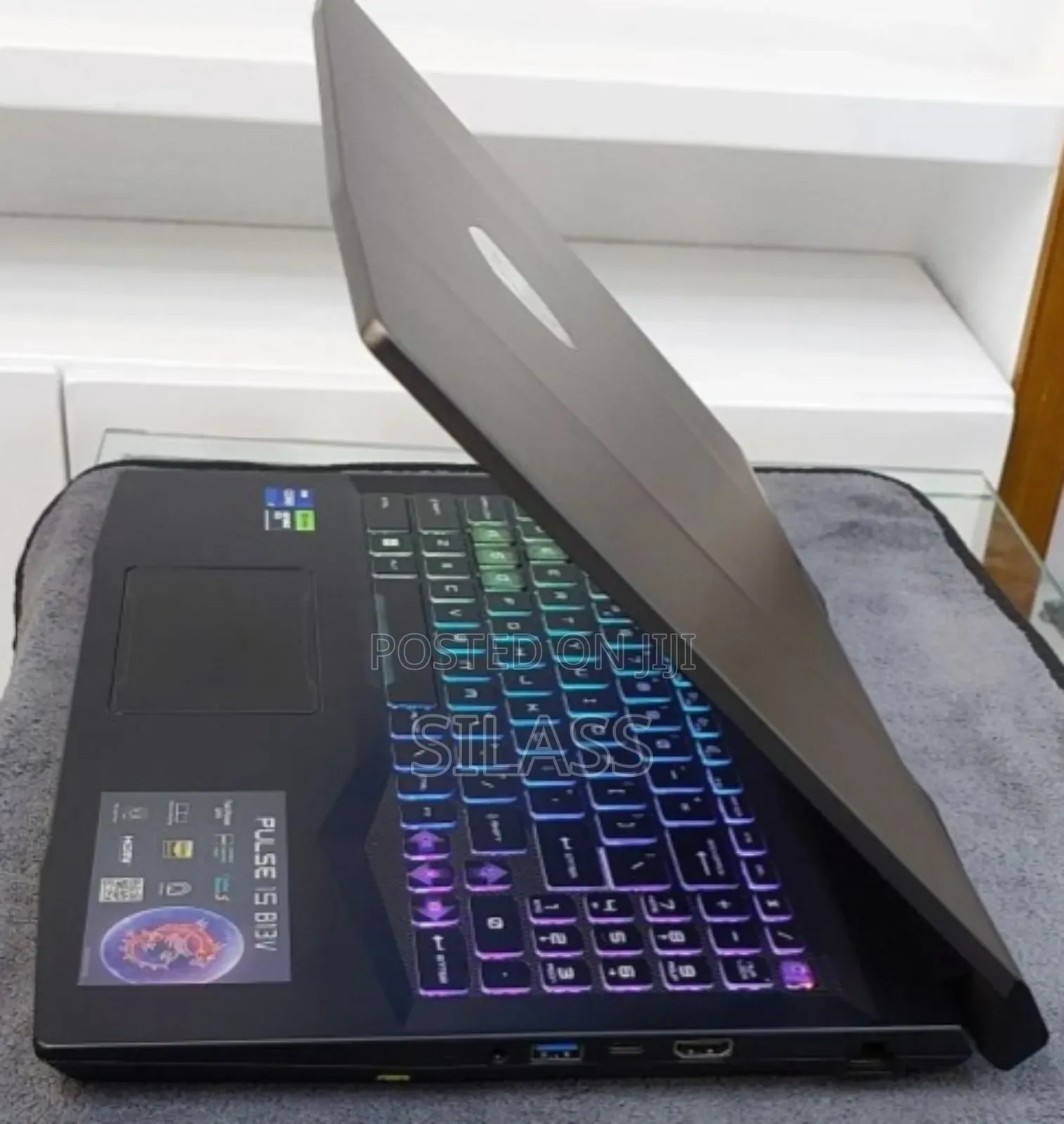 New Laptop MSI Pulse GL66 16GB Intel Core I7 SSD 1T