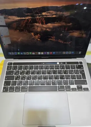 New Laptop Apple MacBook Pro 2020 M1 8GB SSD 256GB
