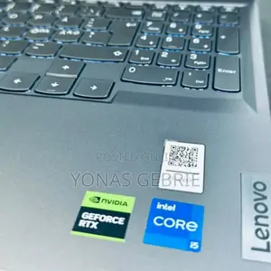 New Laptop Lenovo LOQ 15IRH8 16GB Intel Core i7 SSD 1T