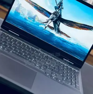 New Laptop Lenovo LOQ 15IRH8 16GB Intel Core i7 SSD 1T