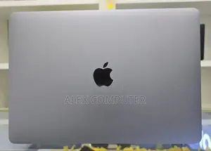 New Laptop Apple MacBook Pro M1 8GB Apple M1 Pro SSD 256GB