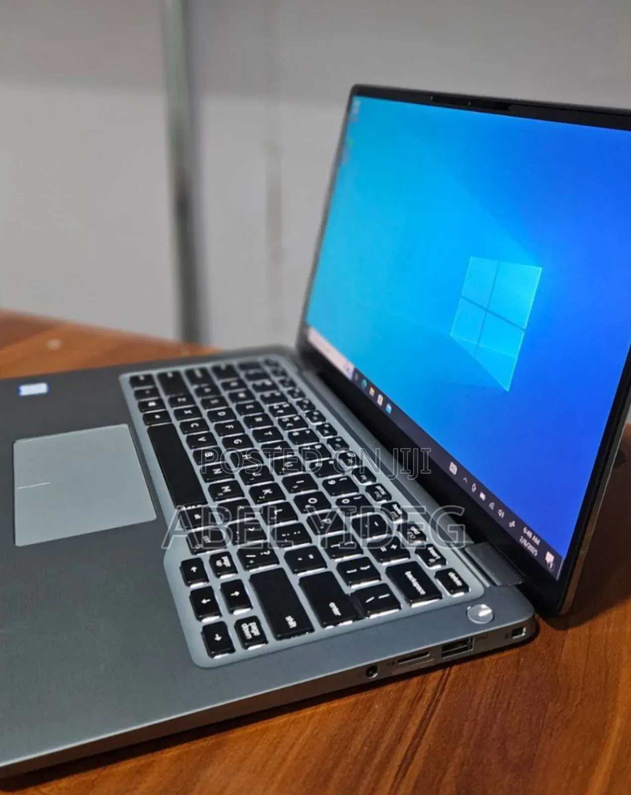 New Laptop Dell 8GB Intel Core I5 SSD 256GB