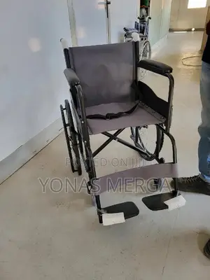 FOLDING WHEELCHAIR: Our Adult₲Folding Wheelchair፵×Wheelchait