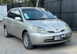 Photo - Toyota Prius Base 2001 Silver