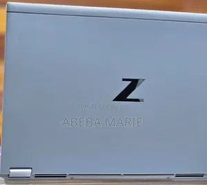 New Laptop HP ZBook Firefly 15 G7 16GB Intel Core I7 SSD 512GB