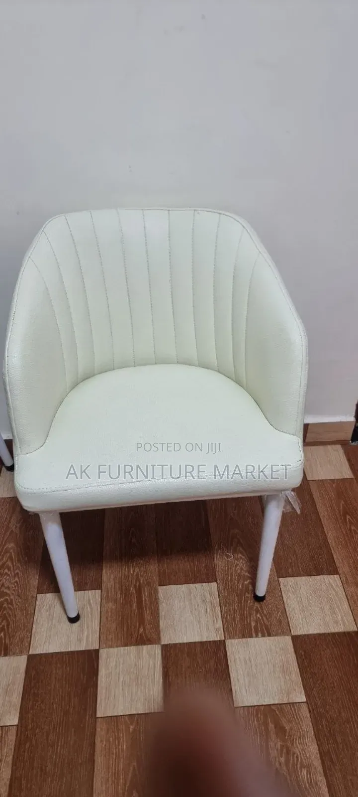 Cafe and Restaurant Chair (Full White)