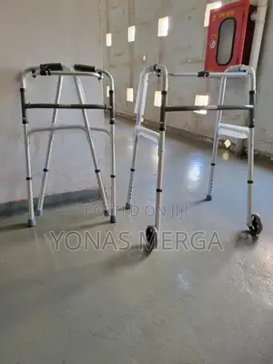 Photo - Four-Legged Walker具፯walker፱邽walker卡፲walker፸區walker