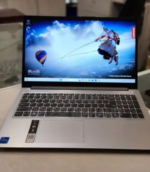 New Laptop Lenovo IdeaPad Y470 8GB Intel Core I5 SSD 512GB