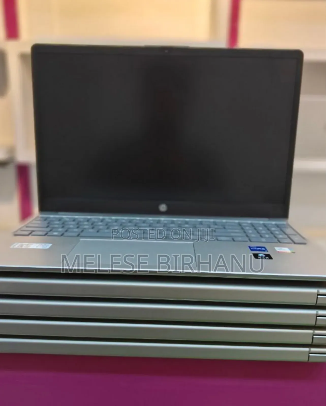 New Laptop HP Stream Notebook 8GB Intel Core I3 SSD 1T