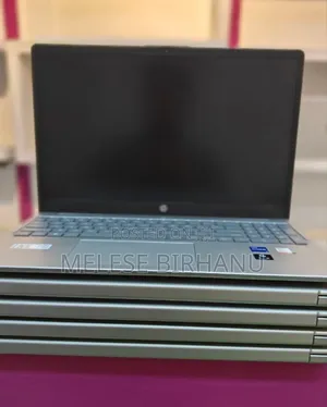 New Laptop HP Stream Notebook 8GB Intel Core I3 SSD 1T