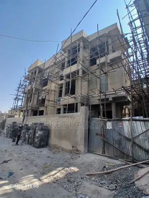 6bdrm House in አዲስ አበባ, Nifas Silk-Lafto for sale