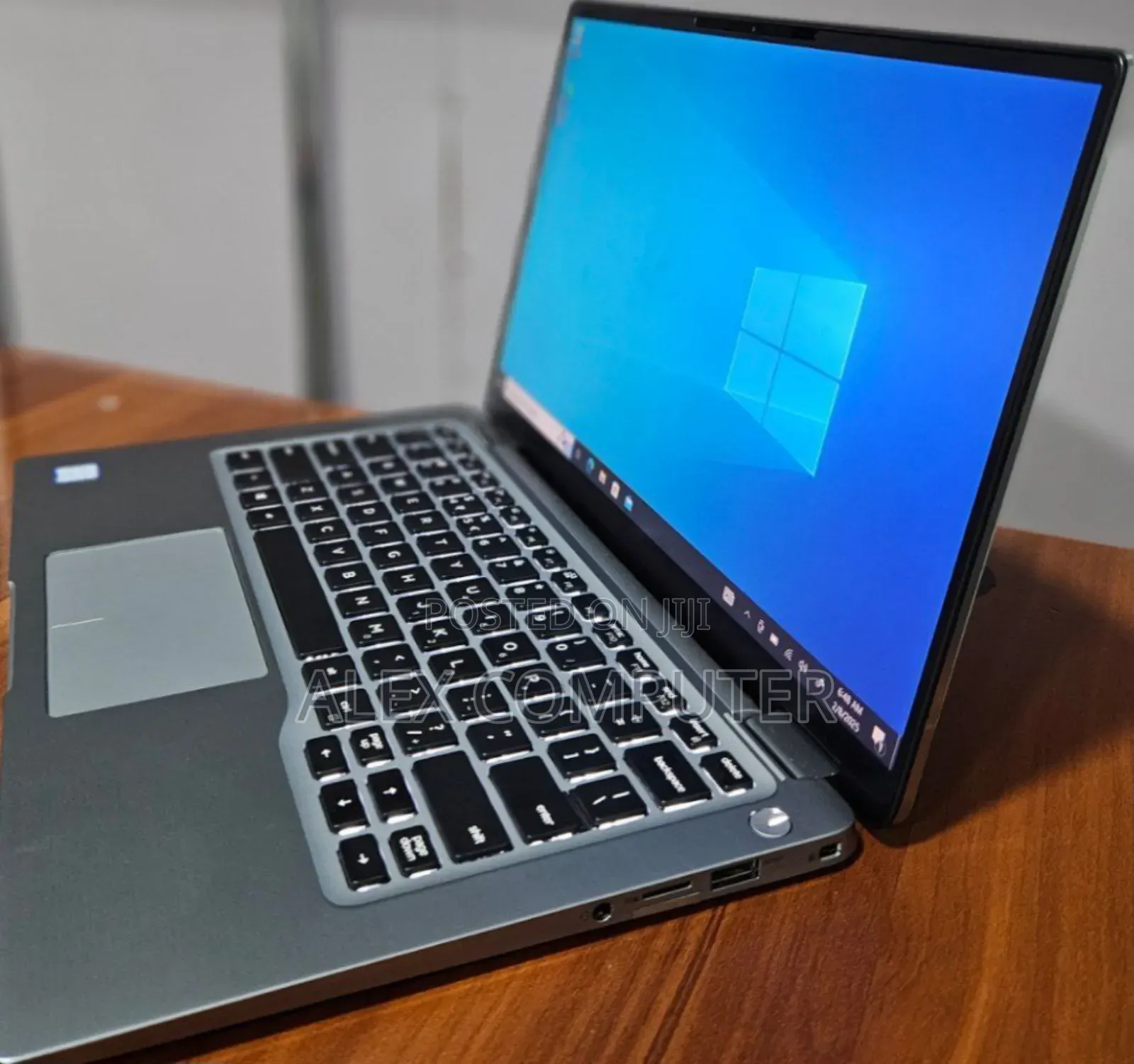 New Laptop Dell Latitude 14 8GB Intel Core I5 SSD 256GB