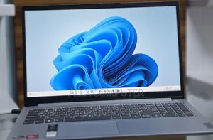 New Laptop Lenovo IdeaPad 720S 16GB AMD Ryzen 7 SSD 512GB