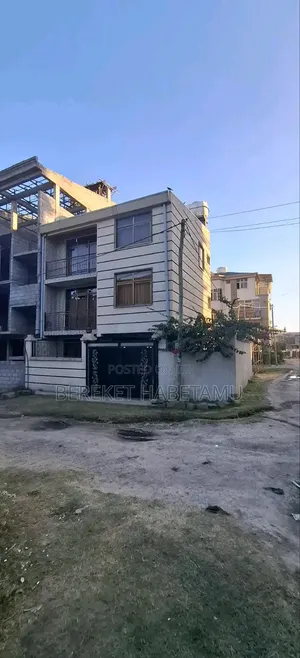Furnished 4bdrm House in አዲስ አበባ, Nifas Silk-Lafto for sale