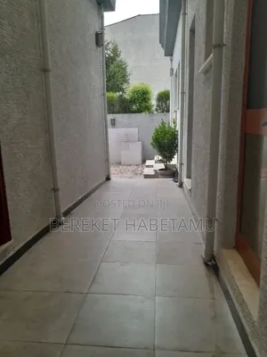 Furnished 6bdrm Villa in አዲስ አበባ, Nifas Silk-Lafto for sale