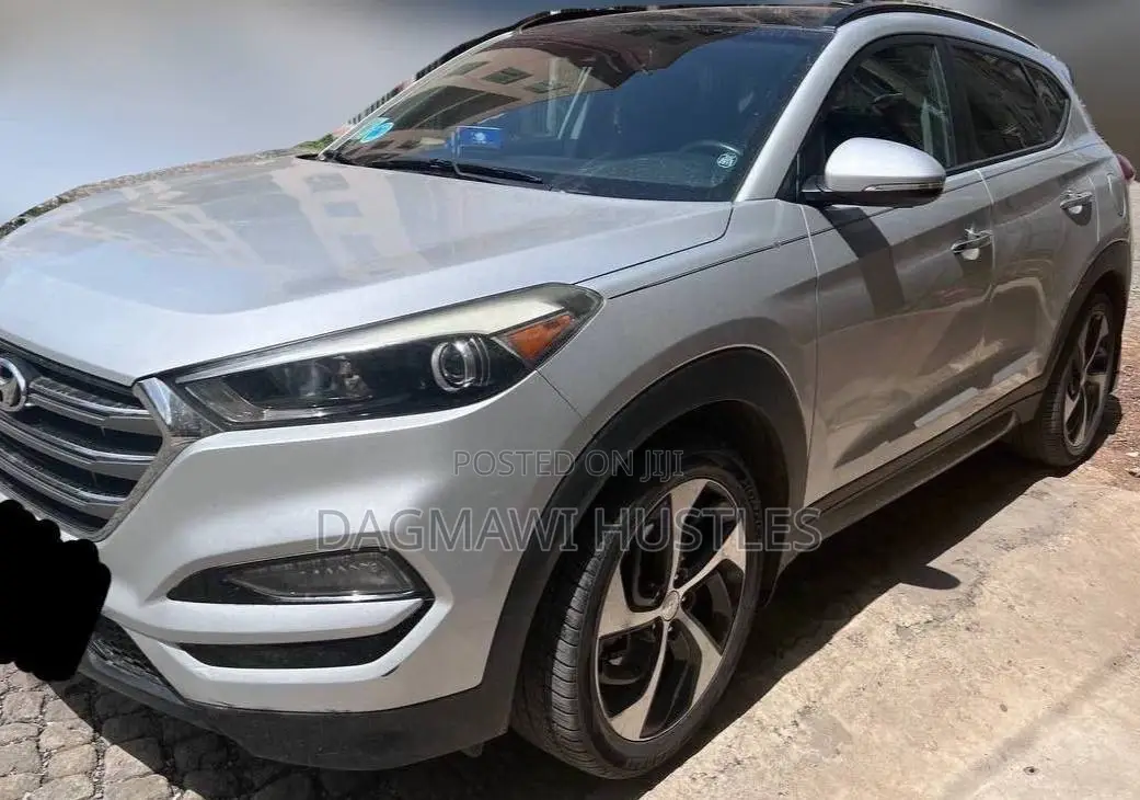 Hyundai Tucson 2017 Silver
