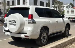 Toyota Land Cruiser Prado 2012 White