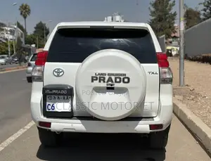 Toyota Land Cruiser Prado 2012 White