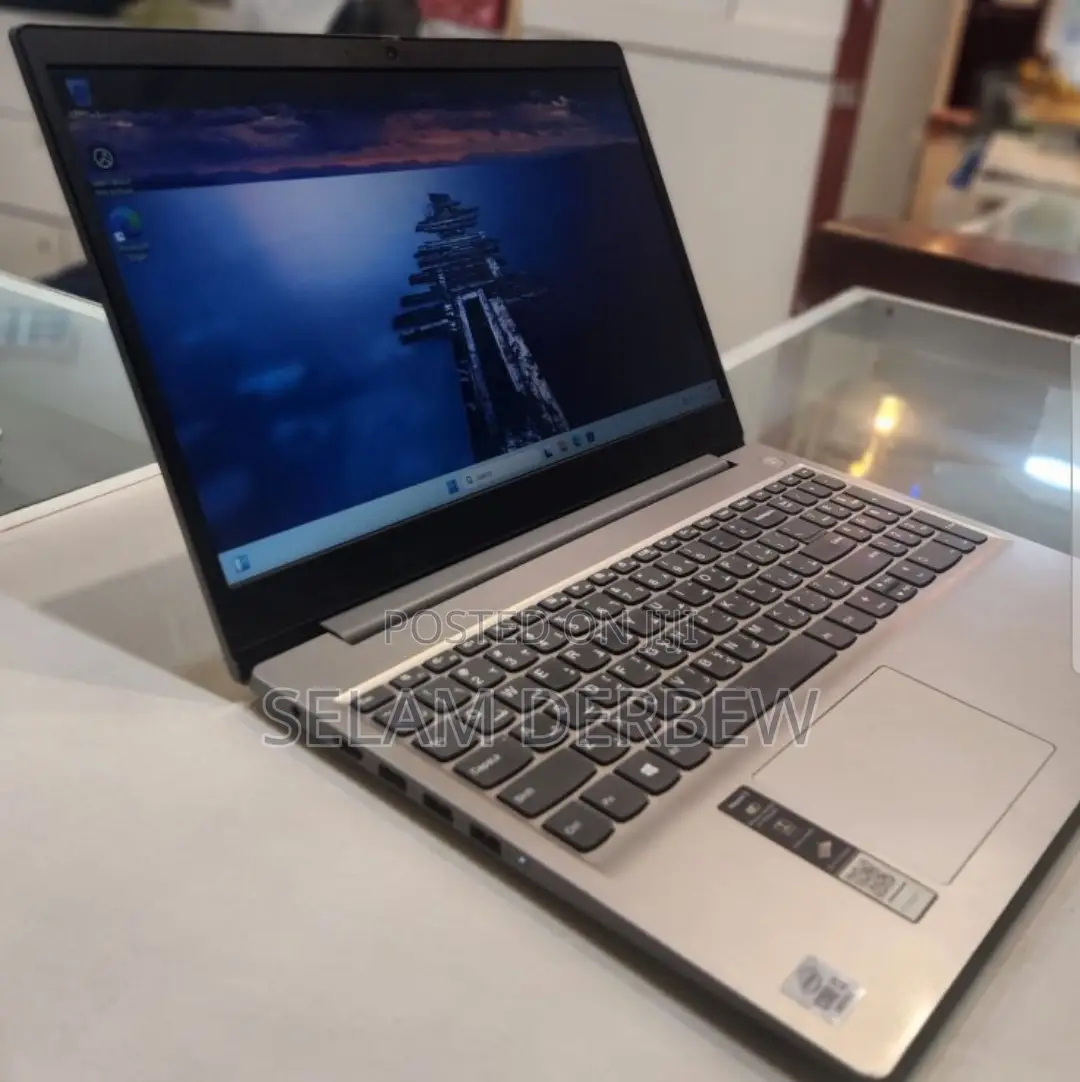 New Laptop Lenovo Ideapad 3 8GB Intel Core I3 SSD 1T